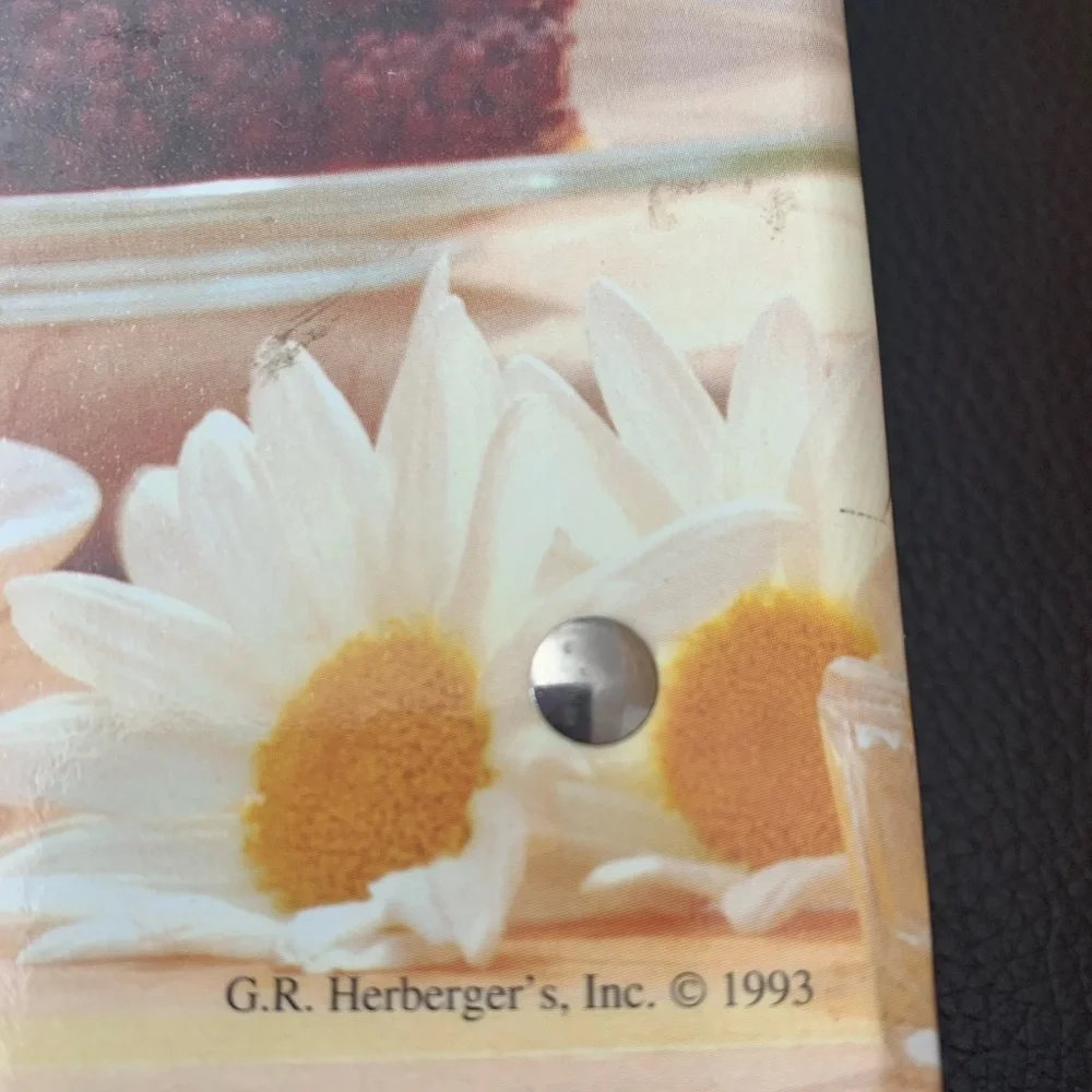 Vintage Cookbook 3 Ring Binder Simply Delicious Herbergers Employees Recipes